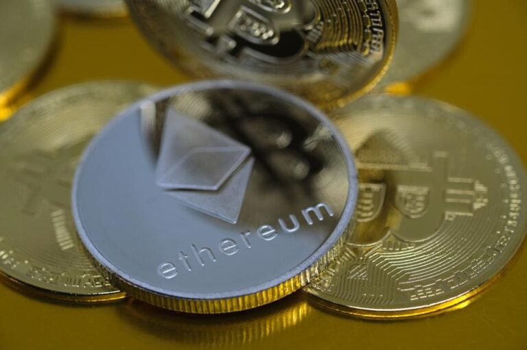 Analyst Spots New Critical Ethereum Price Levels With Options Expiry Over