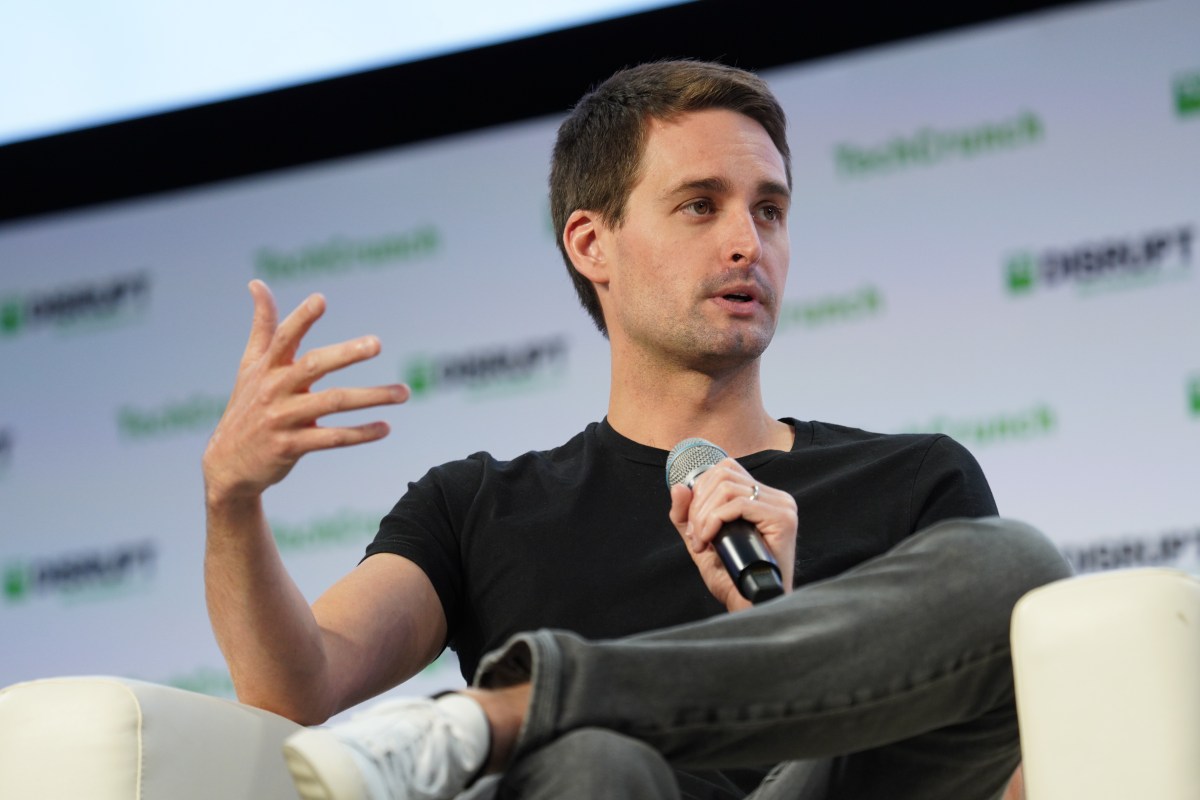 Evan Spiegel SnapDSC04070